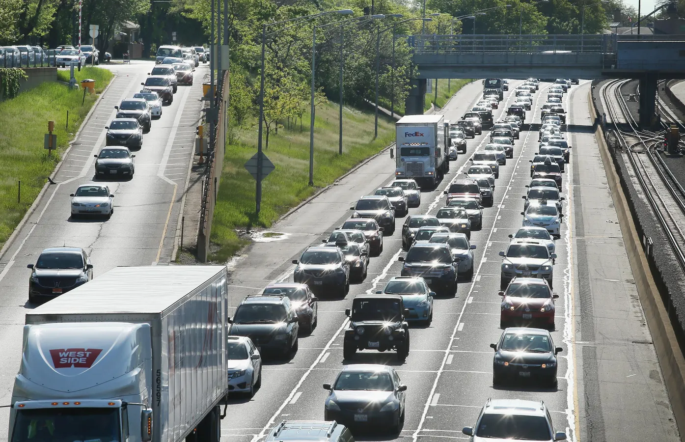 45.1 Million Americans Expected to Travel Domestically for Memorial Day